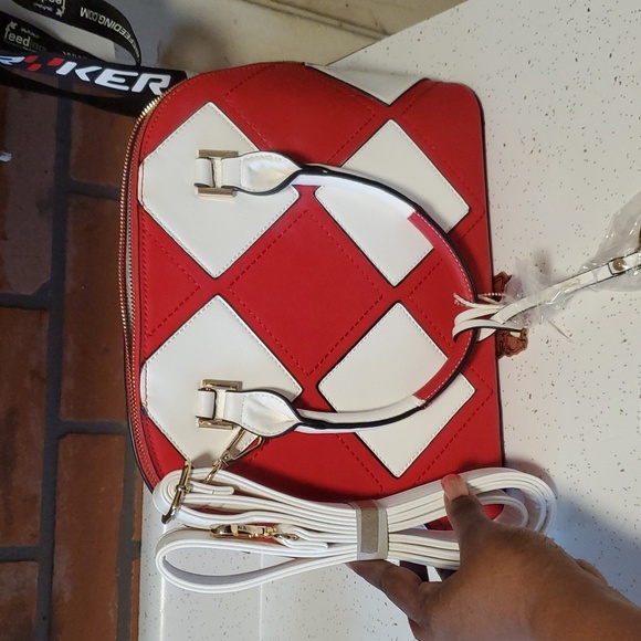 Purse - Picture 4 of 4